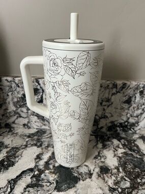 Brumate 40oz Enchanted Rose Limited Edition